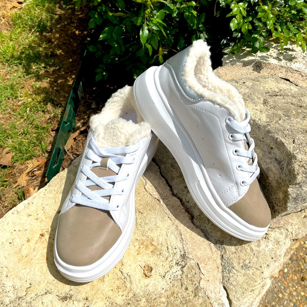 Arizona Encore, Taupe Silver, Slip-On Shoes, size 8